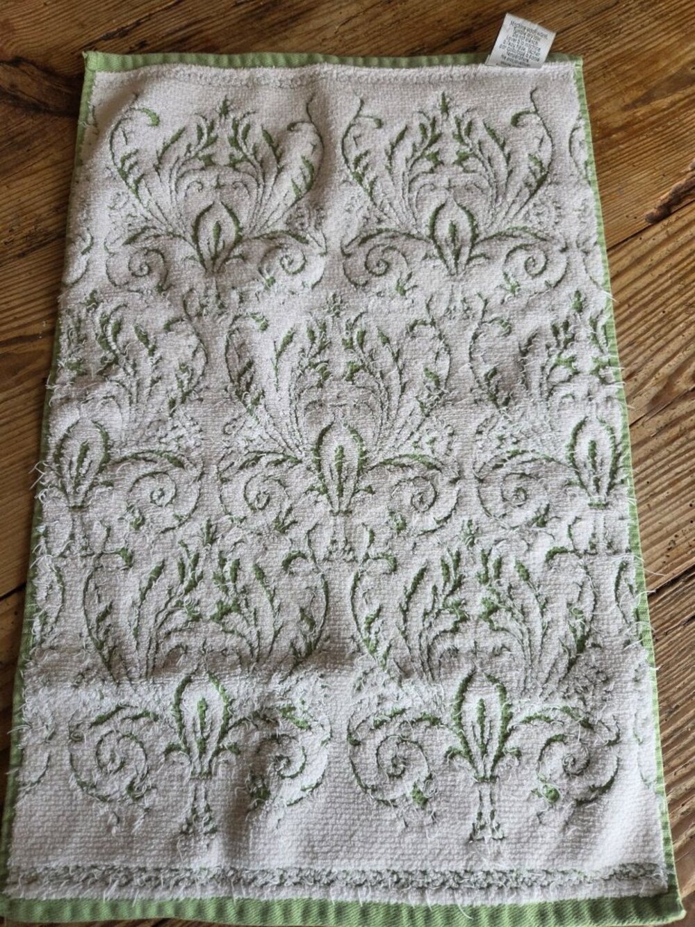 Parisian By Kassatex Cotton Matelassé Decorative Hand Towel Green White Baroque - Picture 7 of 7
